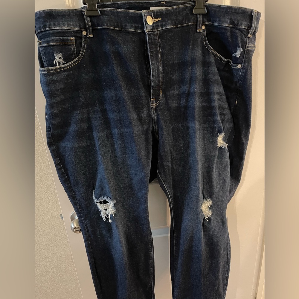 Ripped jeans - Picture 2 of 7